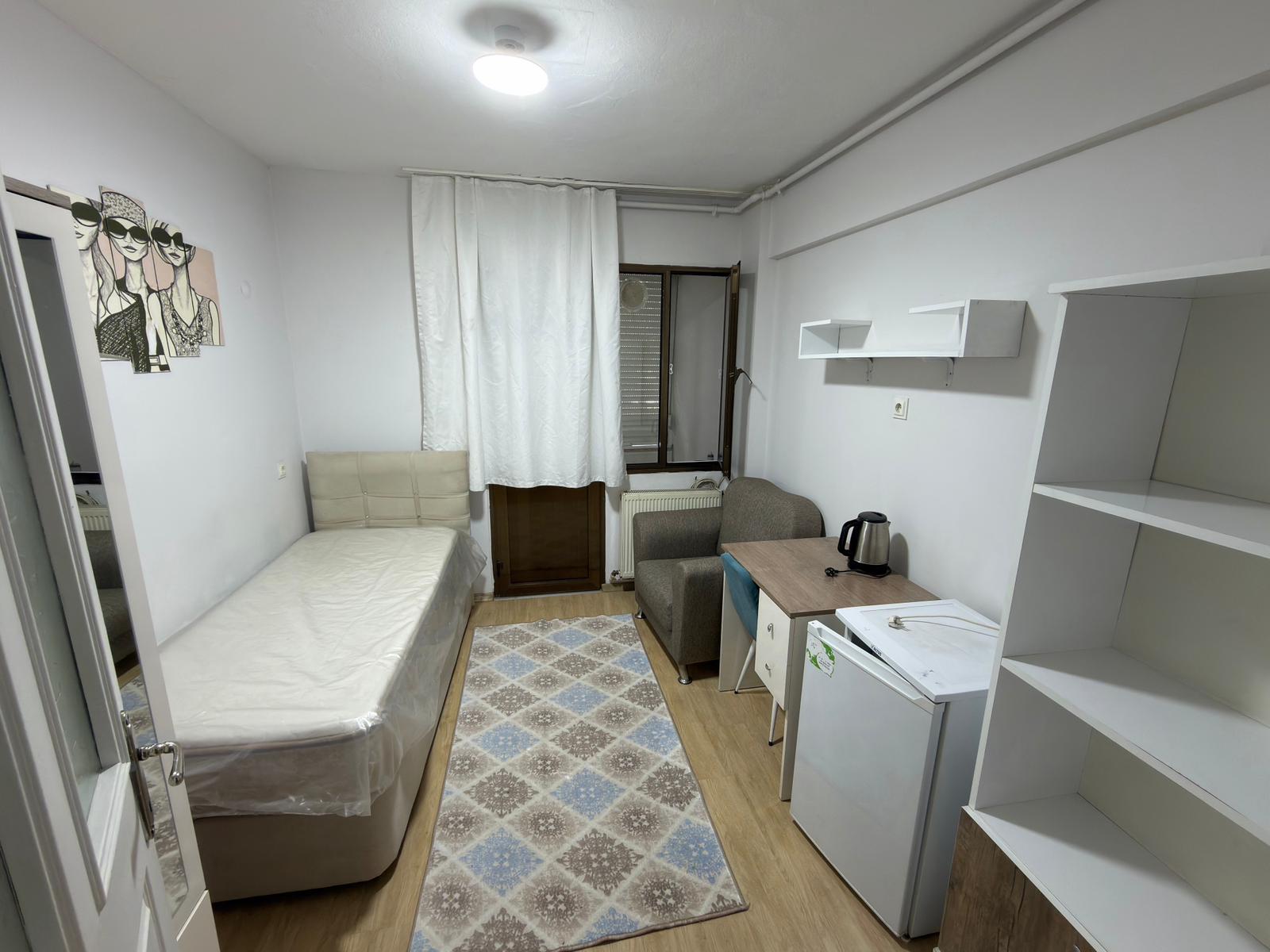 1 Kişilik Apart Oda